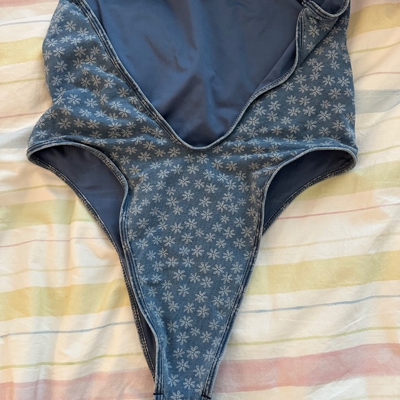 Kulani Kini Daisy Denim one shoulder bikini - Picture 8 of 8